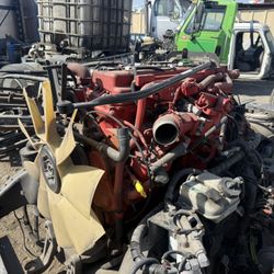 We Have  Cummings Engine ISX12 G 350 ( LNG ) Natural Gas /  