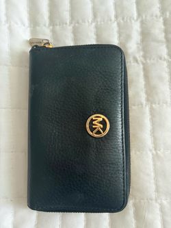 Michael Kors Black Leather Zip-Around Wallet