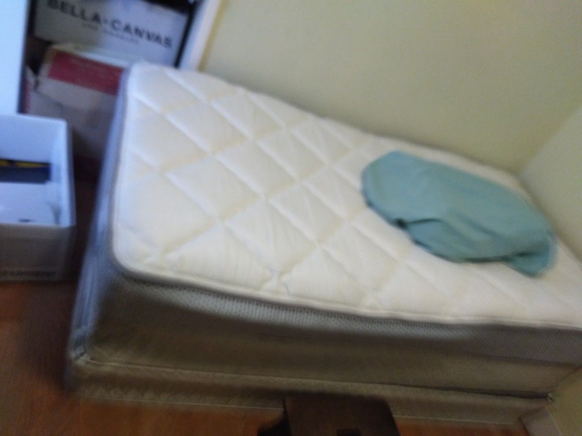 Twinn Mattress
