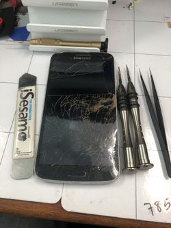 We do all kinds of phones and tablets screen , charging port etc