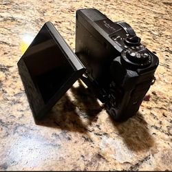 Power G7x camera