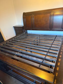 Porter King Sleigh Storage Bed In Rustic Brown