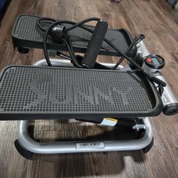 Sunny Health & Fitness Mini Stepper with Resistance Bands