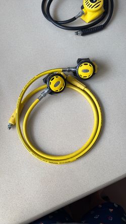 Two Second Stage AQUALUNG LEGEND Regulators with Adjustable Venturi