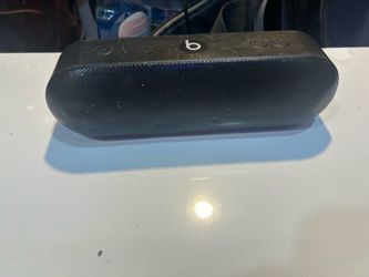 Beats by Dre pill speaker