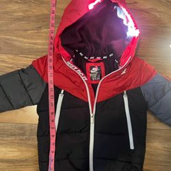 Nike Puffer Coat Kids Small Red Black Gray Windrunner Fleece Lined Hooded Jacket, size 5 for 4-5 year old
