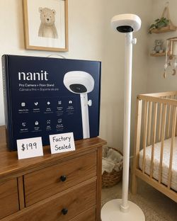 Nanit Pro Baby Monitor + Floor Stand Bundle