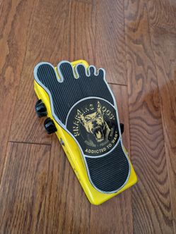 Wah pedal - Rare Snarling Dogs Mold Spore Psycho-Scumatic