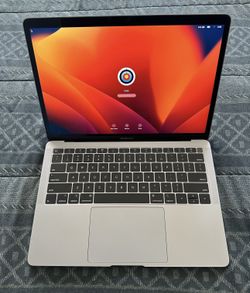 MacBook Air 13" ( 512gb Storage)