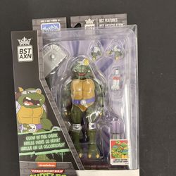 BST AXN TMNT Slash Glow In The Dark