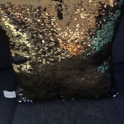 Sequin Pillow You Can Write Or Make Designs On And Wipe Back 