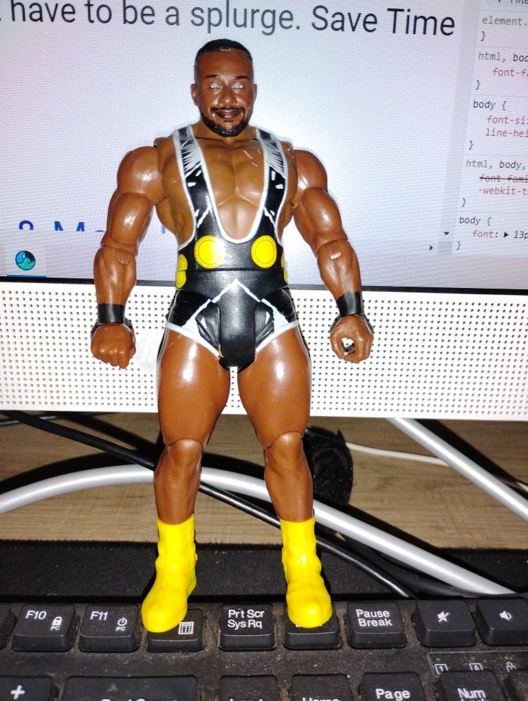 www Action Figure Big e