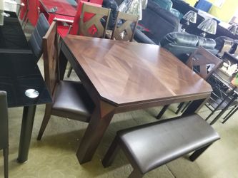 Dining set