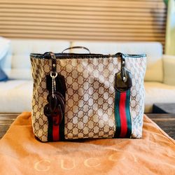Gucci Tote Bag (barely used)