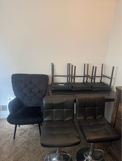 Black Bar Table Set with Stools