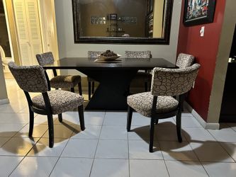 Dining Table Set