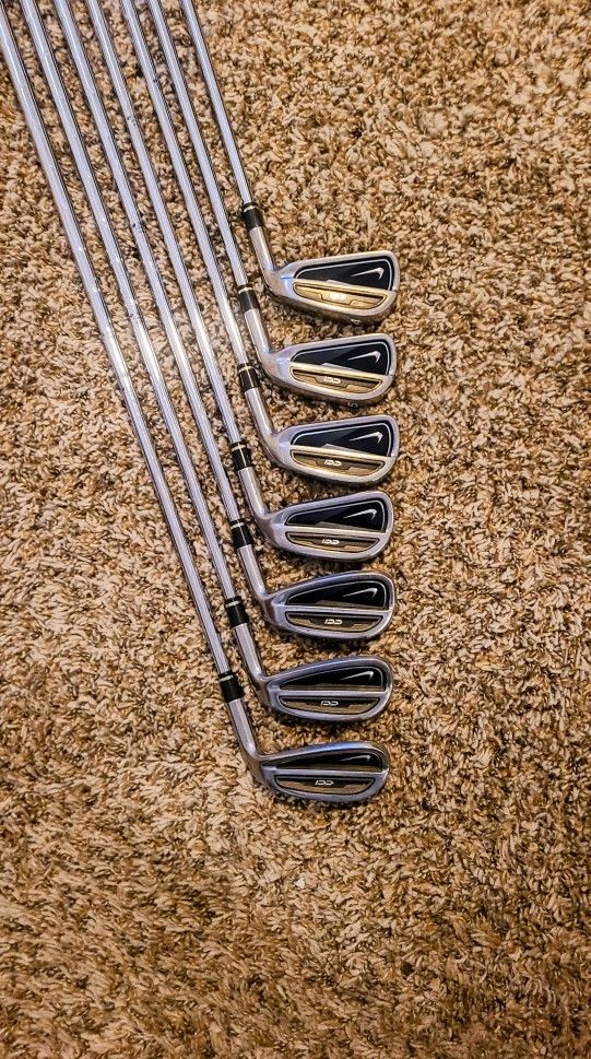 NIKE CCi Golf Irons 4-9,PW-AW (RH,Reg)