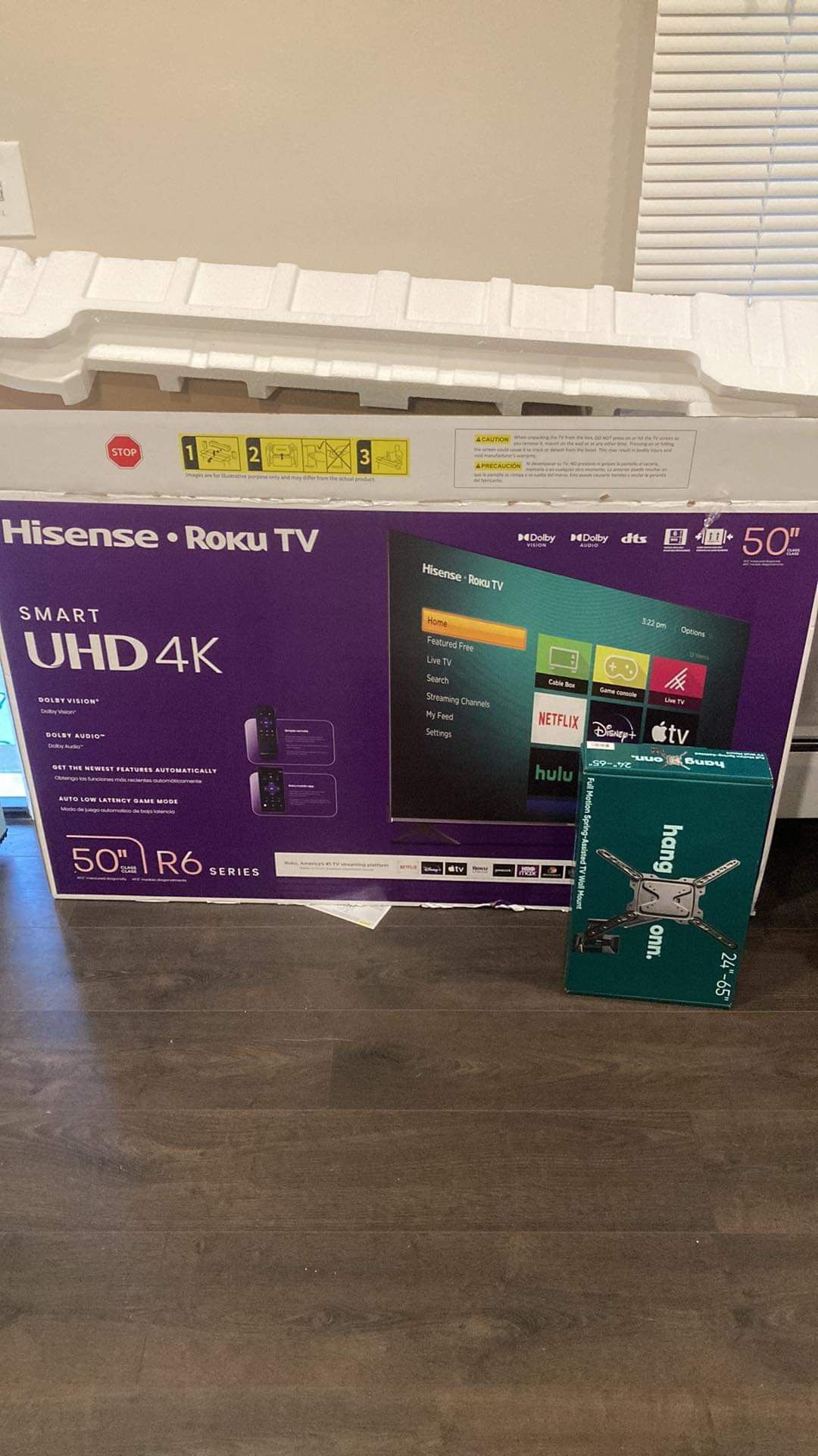50 Inch Ruko TV and Mount