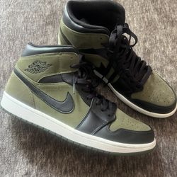 Jordan 1 Size 11 OLIVE 