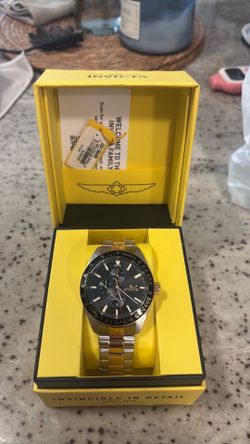 Invicta Aviator 43mm