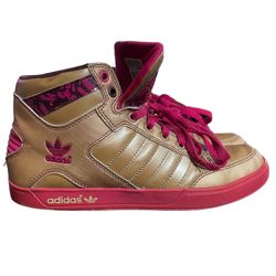 Adidas women’s Hardcourt size 8