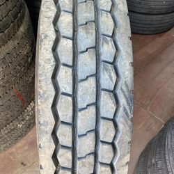 1)11R22.5 Delinte Dot 2024 like new $250 no instalation only pick up