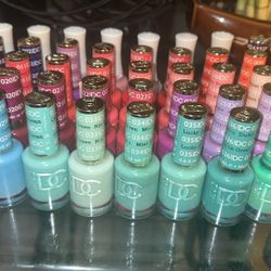 Kiara Sky & DND DC Nail Polish