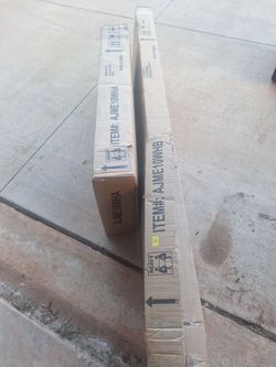 Trundle bed....never opened