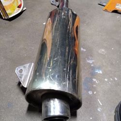 Almost free. Suzuki exhaust custom 1/1/25