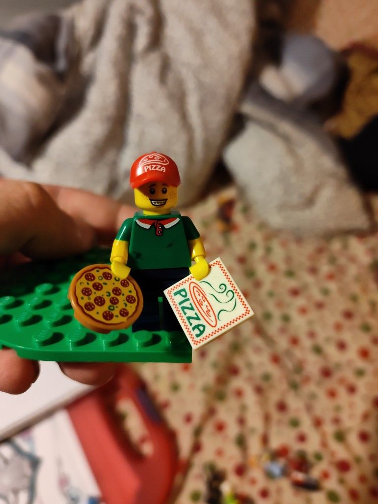 Lego Pizza Delivery Guy Series 12 Minifigure NEW