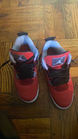 Jordan 4 10