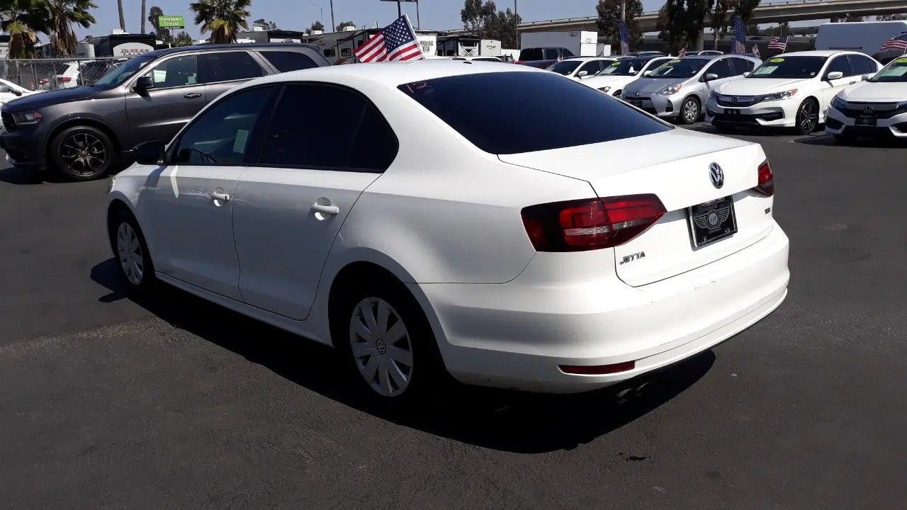 2016 Volkswagen Jetta