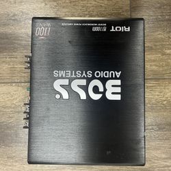 Boss R1100M Power Amp