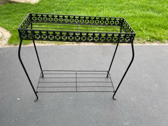 Plant stand