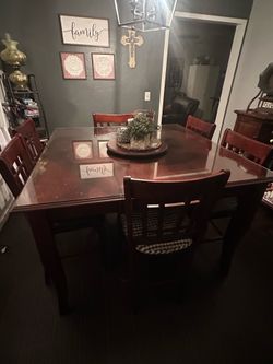 6 person Dinning Table
