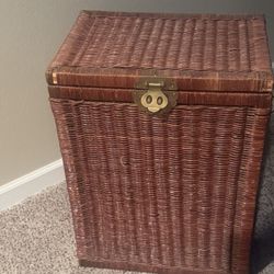 Wicker Hamper Basket
