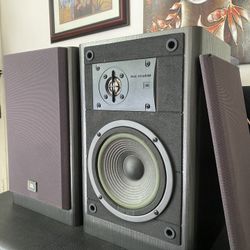 🔥 SLEEK BLACK ASH VINTAGE JBL LX22 – USA-MADE LEGENDS Speakers 🔥