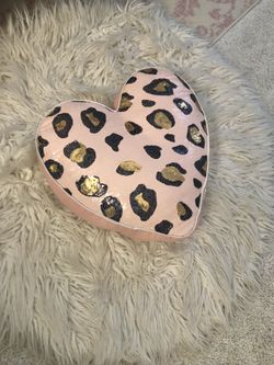 Heart Shaped Throw pillow, Girls Room