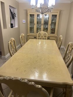 Dining Set
