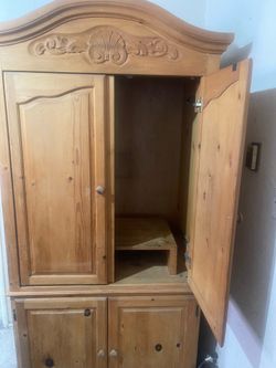 Armoire