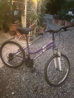Women’s bike bicycle