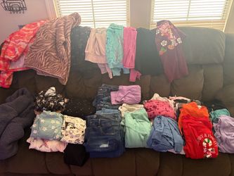 Girls clothes