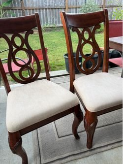 6 Dining Room chairs
