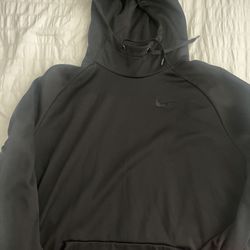 Men’s Nike Hoodie. Dri Fit 