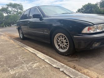 2000 BMW 528i