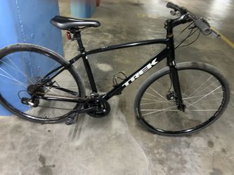 Trek Fx1. 16 Speed Medium Size Lightweight Aluminum Frame With Disc Brakes 