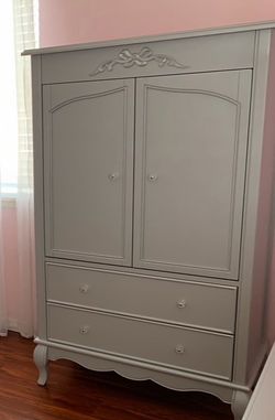 Kids dresser armoire