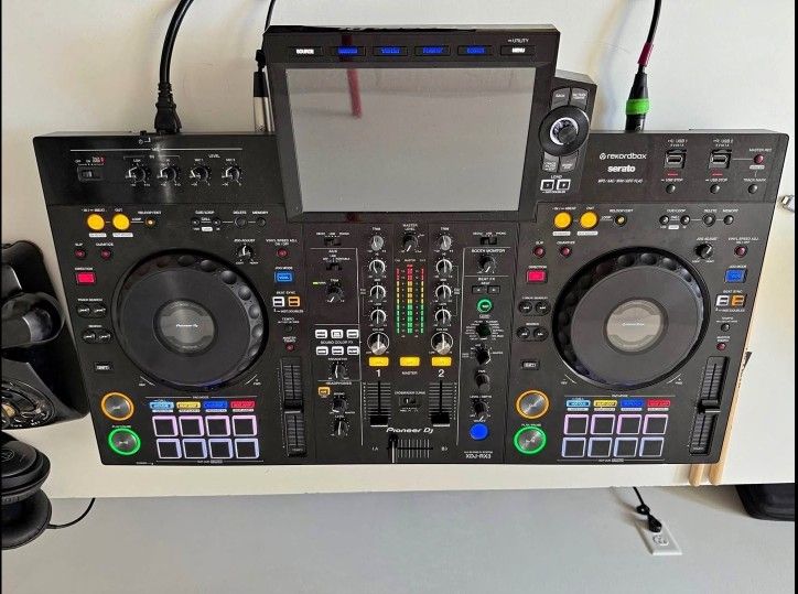 Pioneer dj-xdj-xz controller