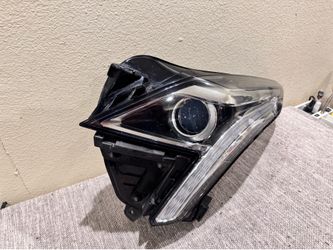 2017 to 2019 CADILLAC XT5 HEADLIGHT LH