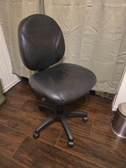 Adjustable Height Office Chair $40 FIRM
